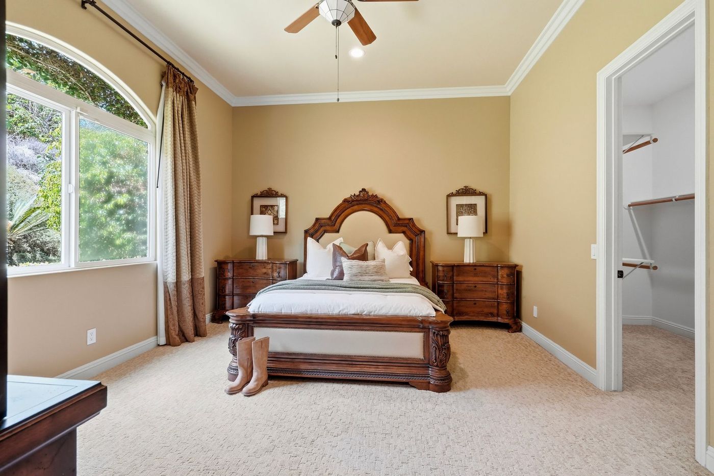 Ensuite guest bedroom with walk-in closet